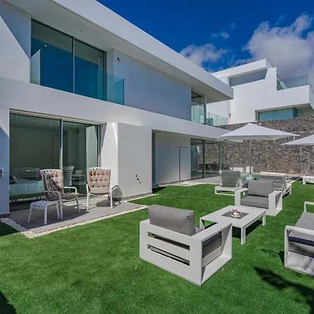 Estandar 2 - Casangular By Upper *