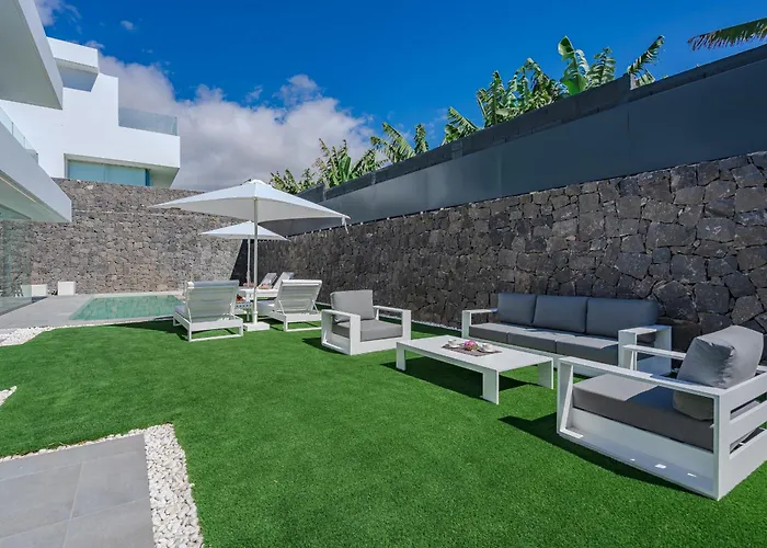 Estandar 2 - Casangular By Upper אדחה