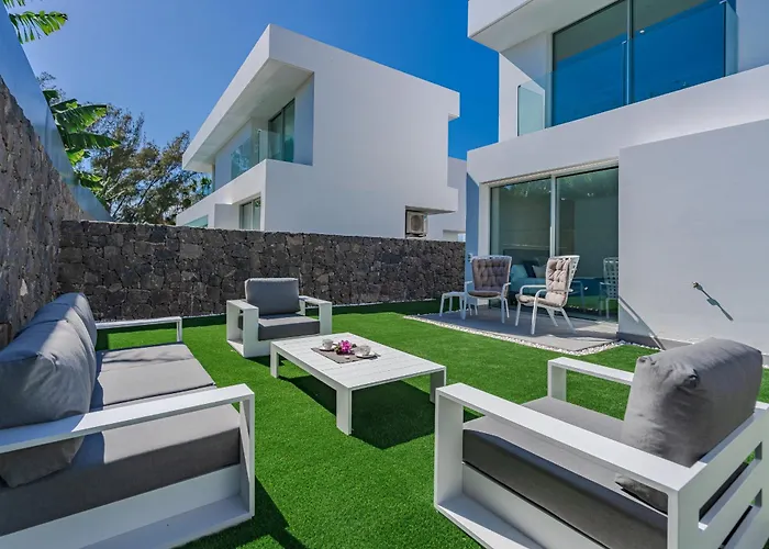 Estándar 2 - Casangular By Upper